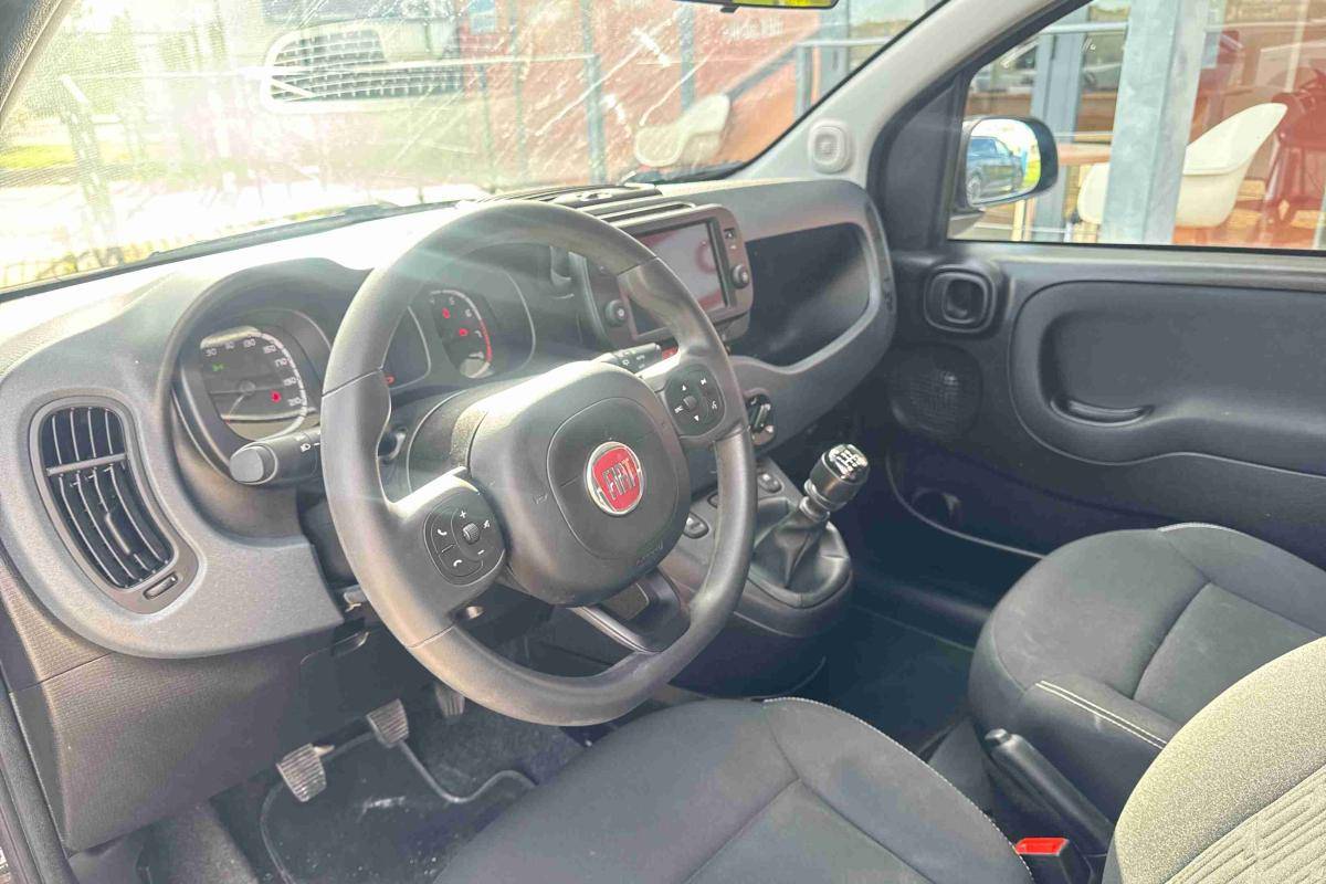 fiat-panda-2024-gasolina-999cc