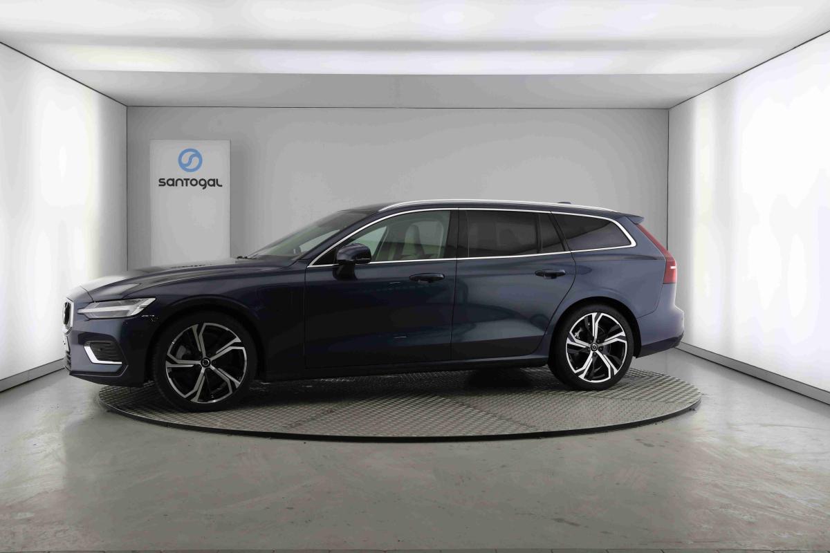 volvo-v60-2025-hibrido-1969cc