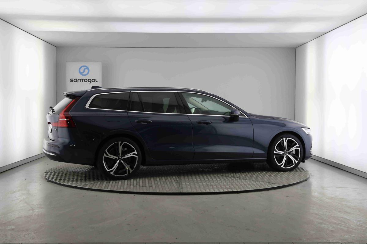 volvo-v60-2025-hibrido-1969cc