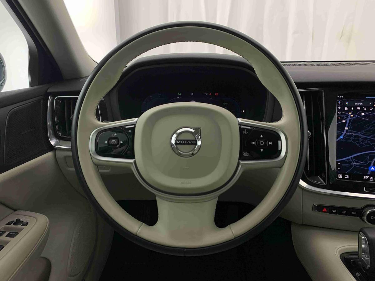 volvo-v60-2025-hibrido-1969cc