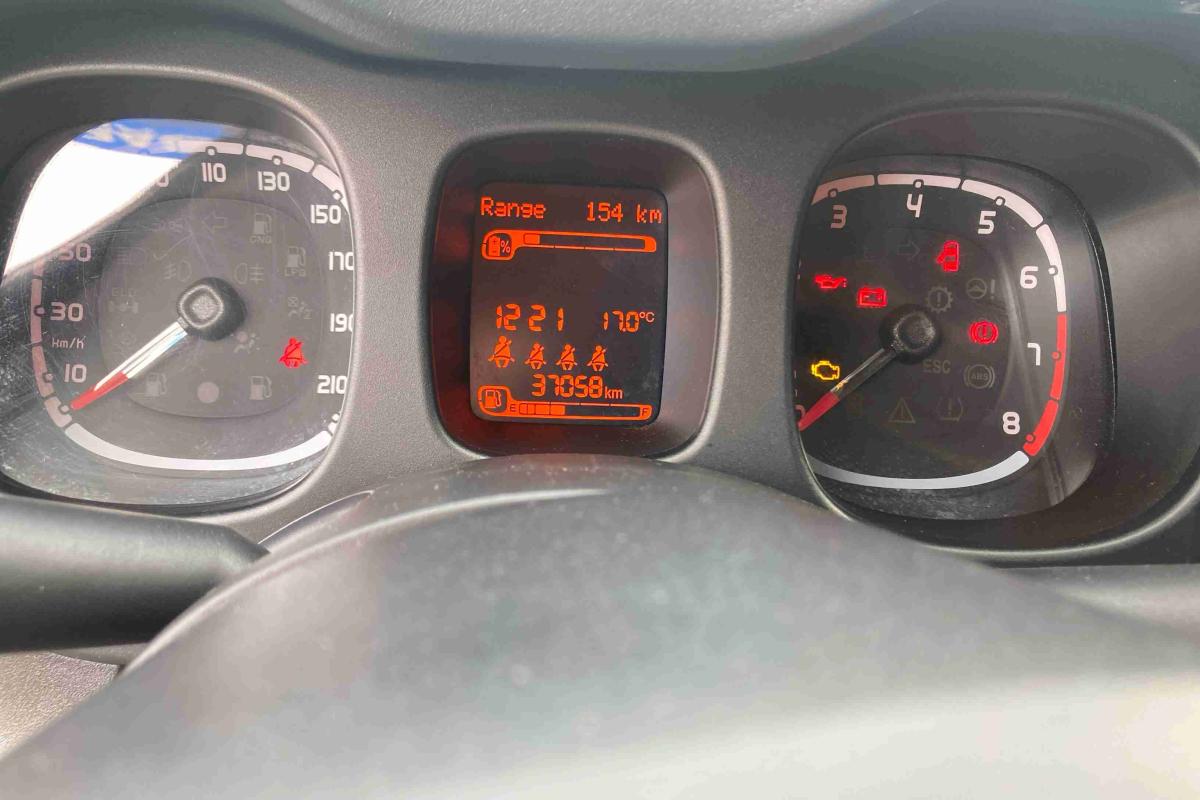 fiat-panda-2024-gasolina-999cc