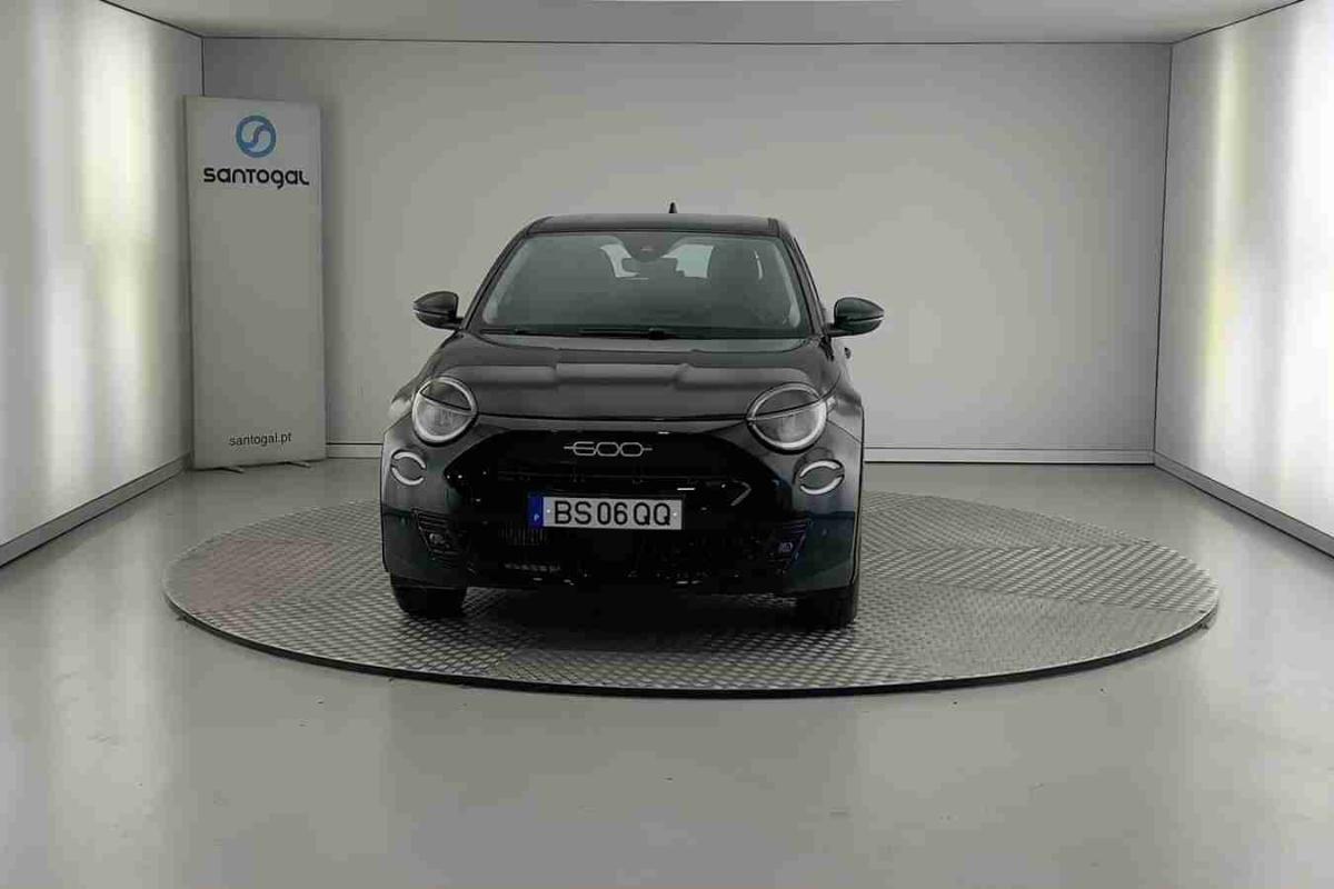fiat-600-2025-gasolina-1199cc