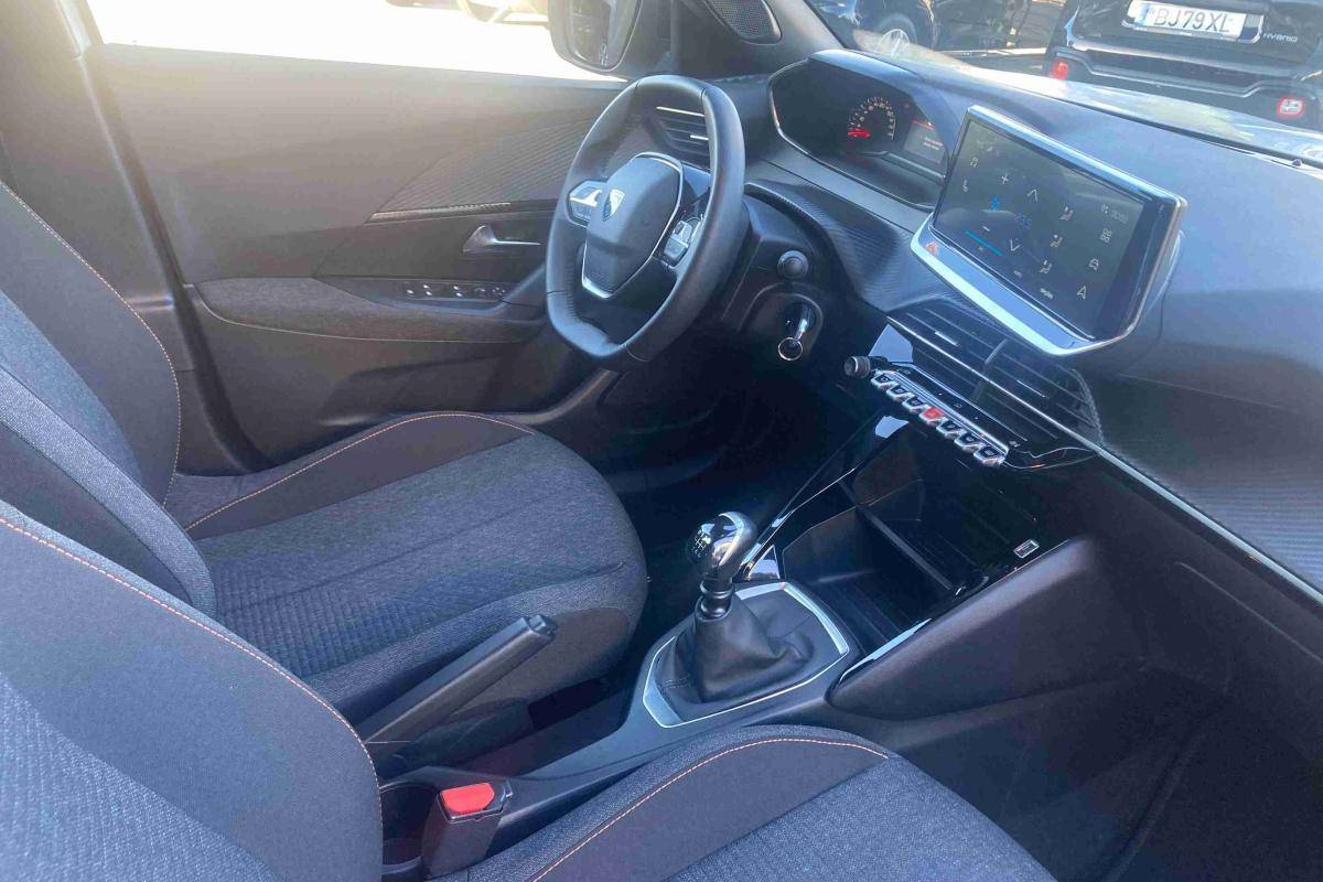 peugeot-2008-2025-gasolina-1199cc