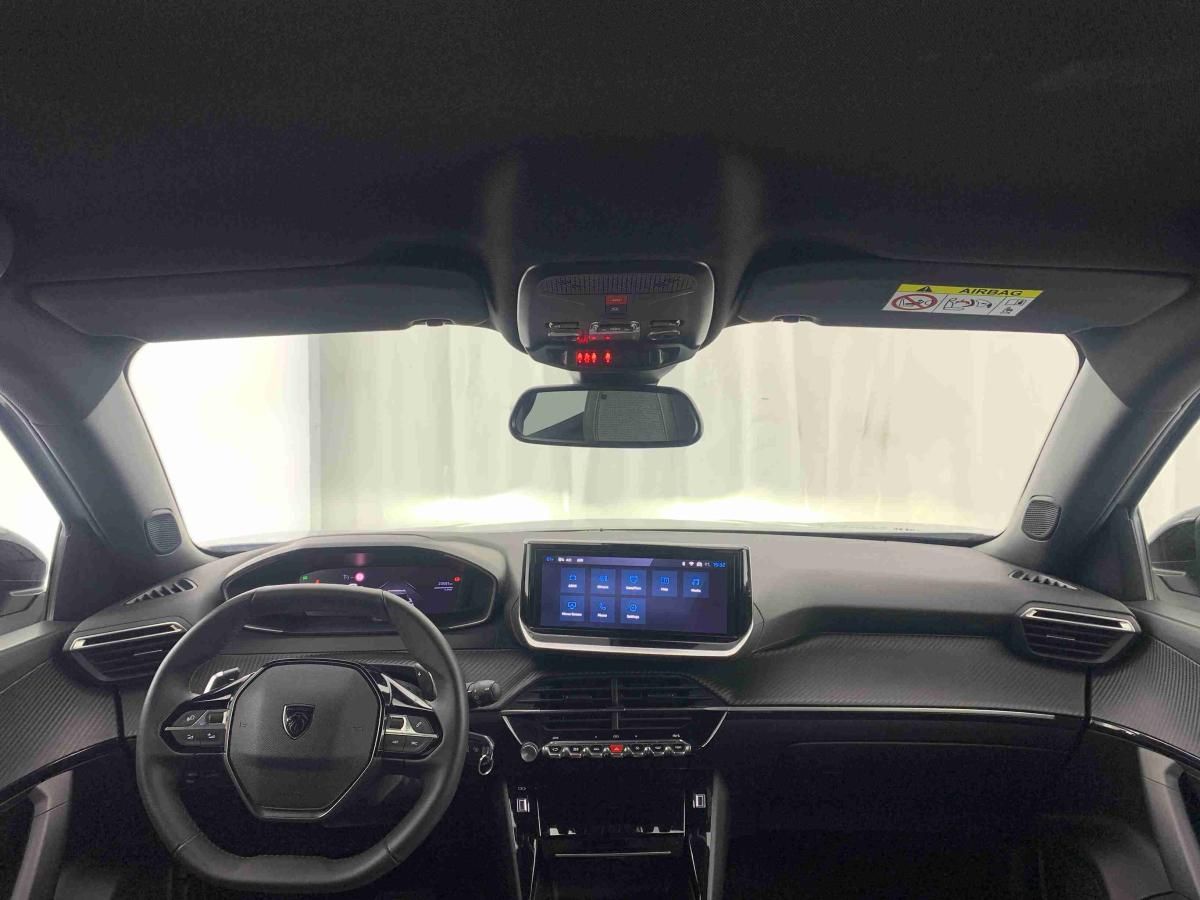 peugeot-2008-2025-gasolina-1199cc