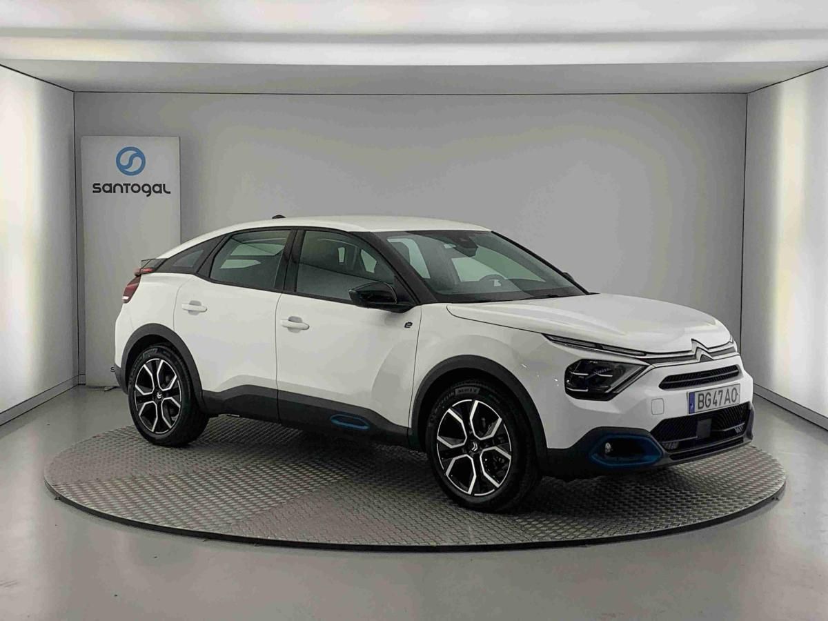 citroen-e-c4-2023-eletrico-0cc
