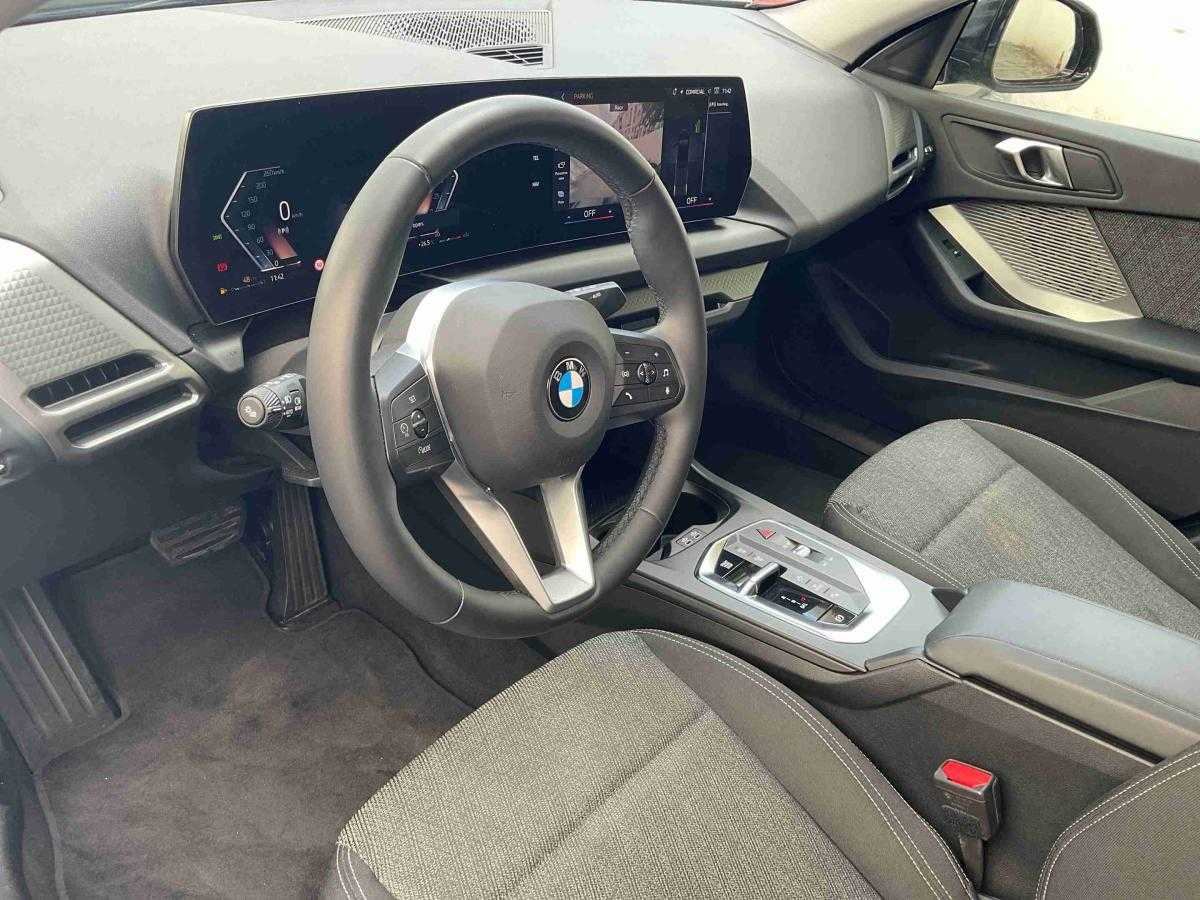 bmw-321-2025-gasolina-1499cc