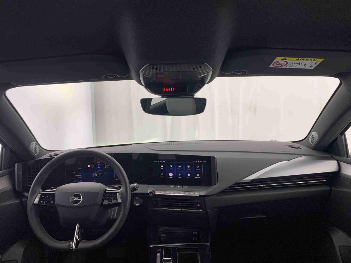 opel-astra-2025-hibrido-1598cc