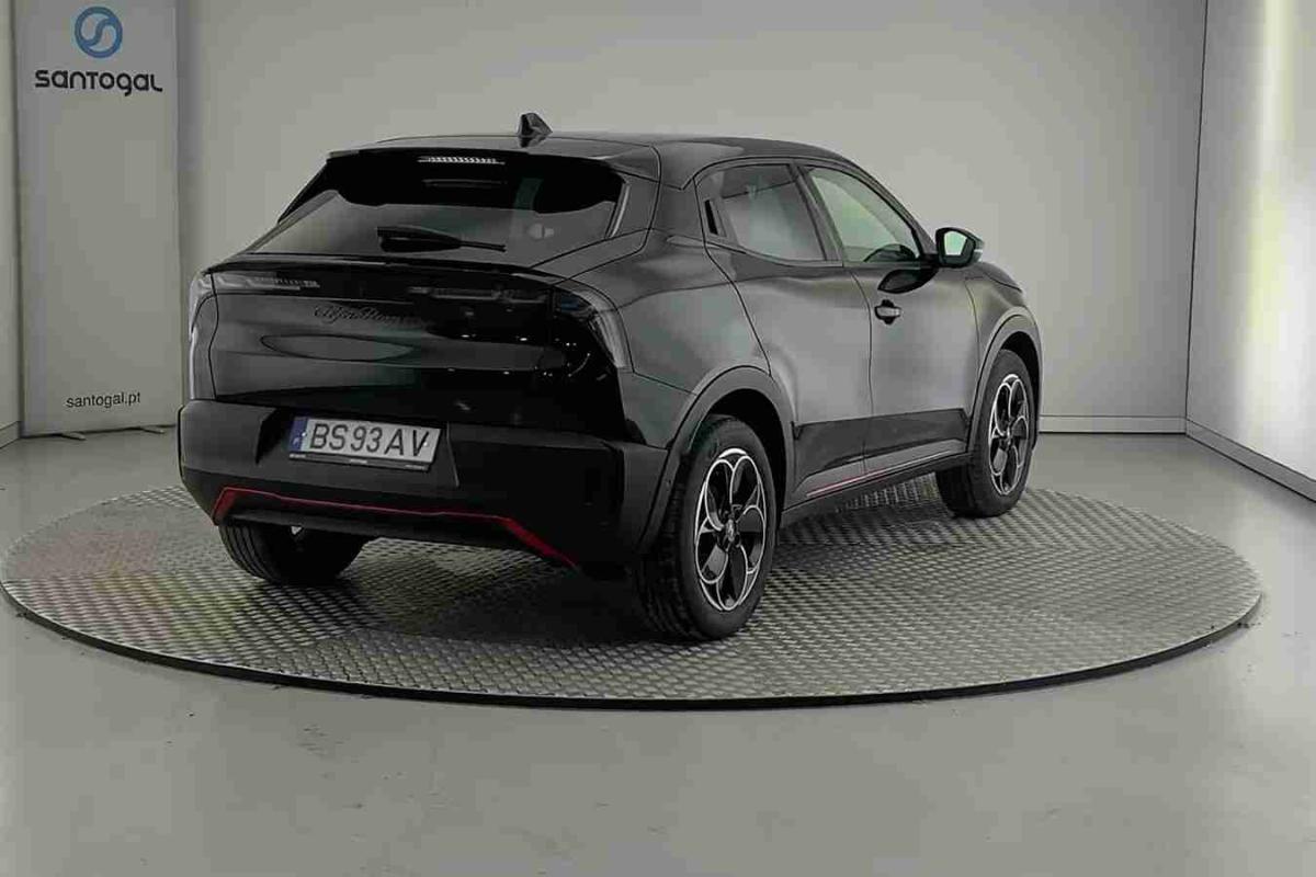 alfa-romeo-junior-2025-eletrico-0cc