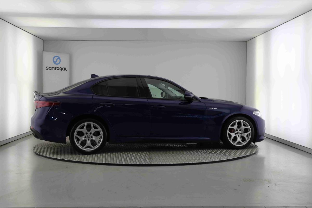 alfa-romeo-giulia-2019-diesel-2143cc