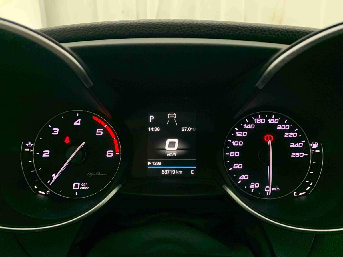 alfa-romeo-giulia-2019-diesel-2143cc