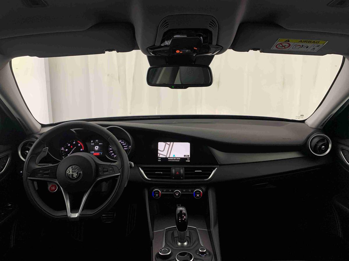 alfa-romeo-giulia-2019-diesel-2143cc