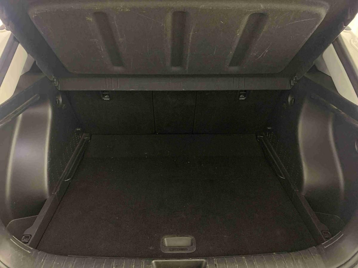 hyundai-kauai-2024-gasolina-998cc