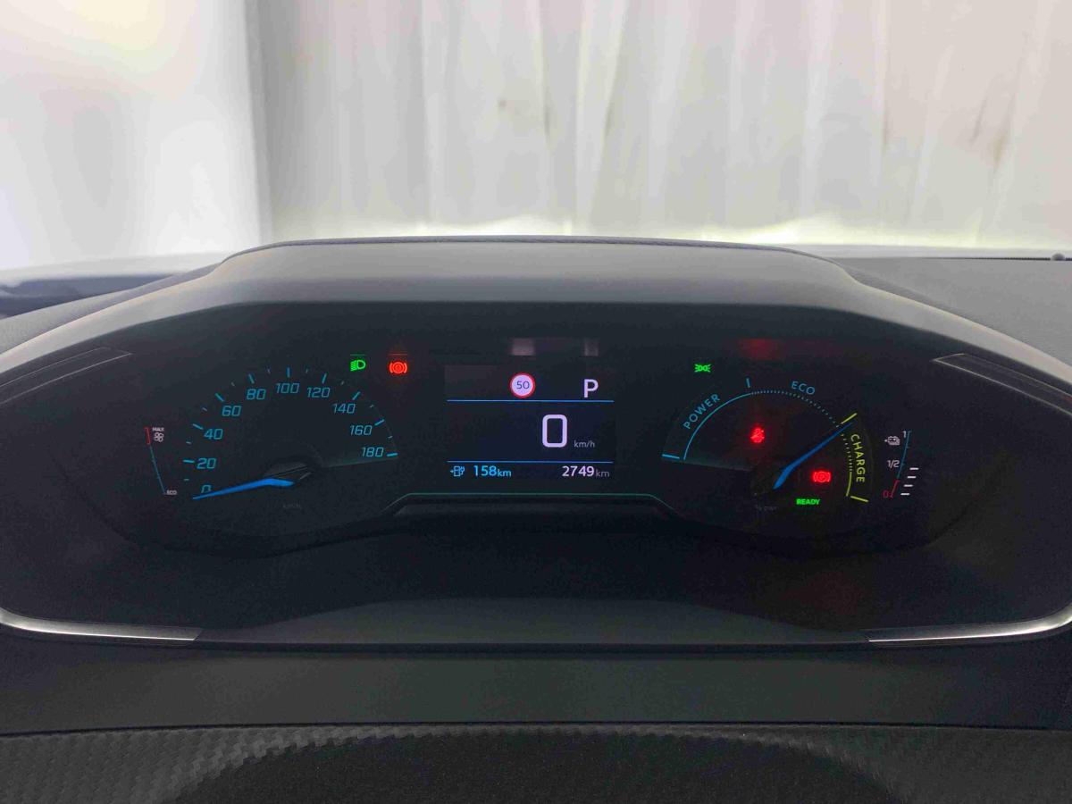 peugeot-e-2008-2025-eletrico-0cc