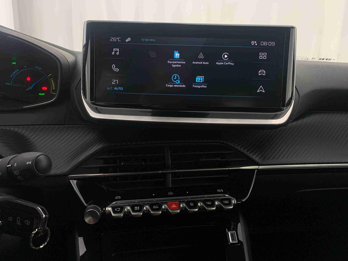 peugeot-e-2008-2025-eletrico-0cc