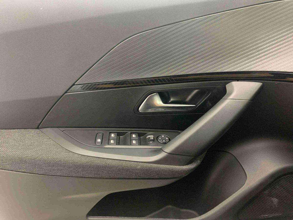 peugeot-e-2008-2025-eletrico-0cc