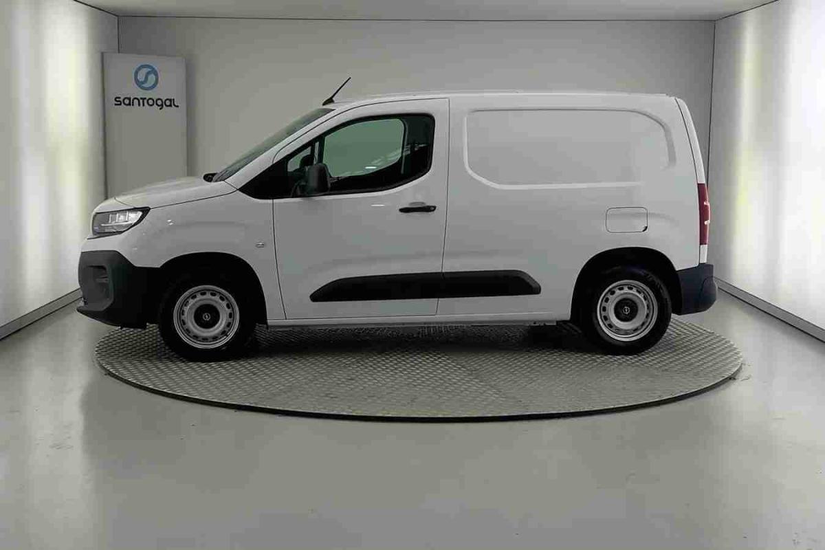 opel-combo-2025-diesel-1499cc