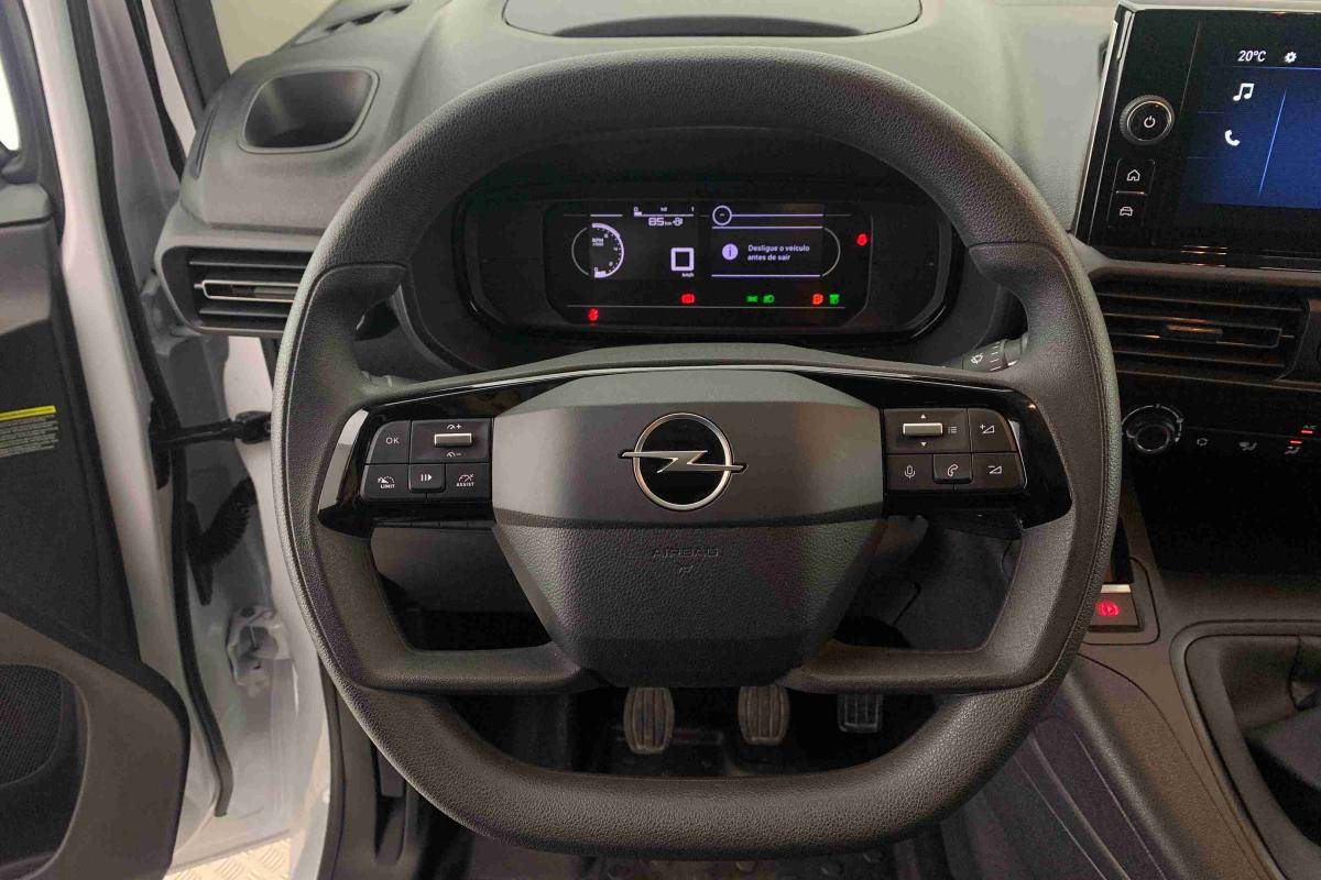 opel-combo-2025-diesel-1499cc