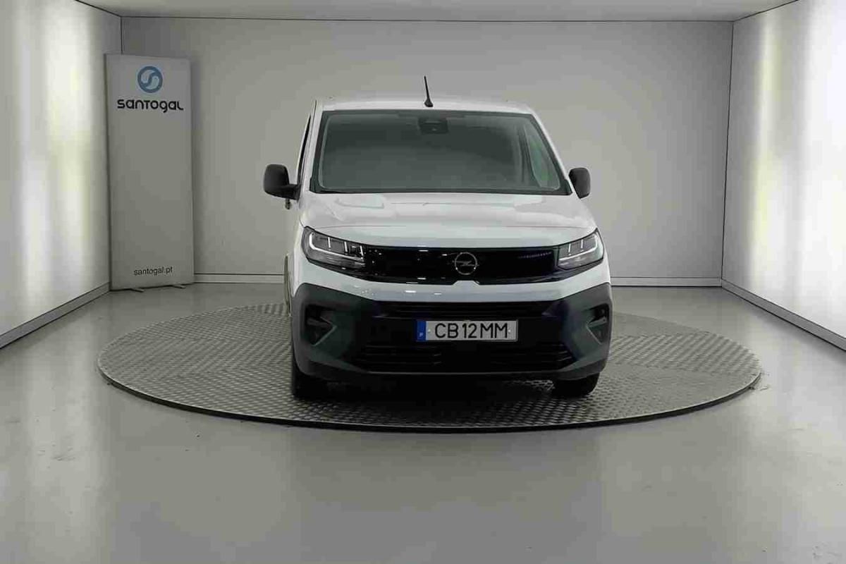 opel-combo-2025-diesel-1499cc