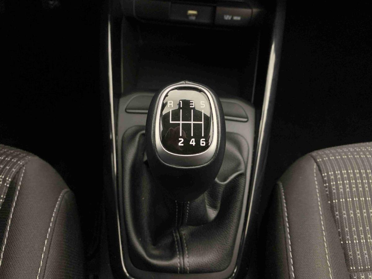 kia-stonic-2025-gasolina-998cc
