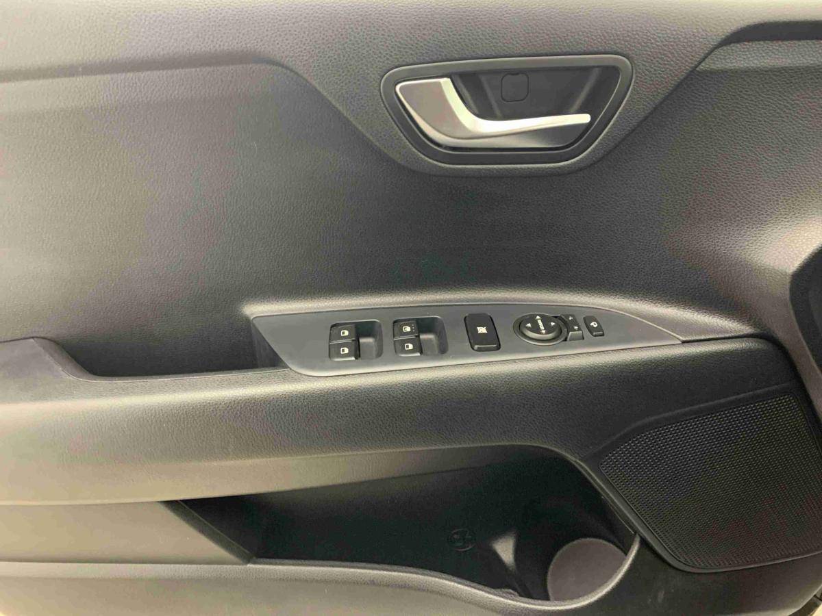 kia-stonic-2025-gasolina-998cc