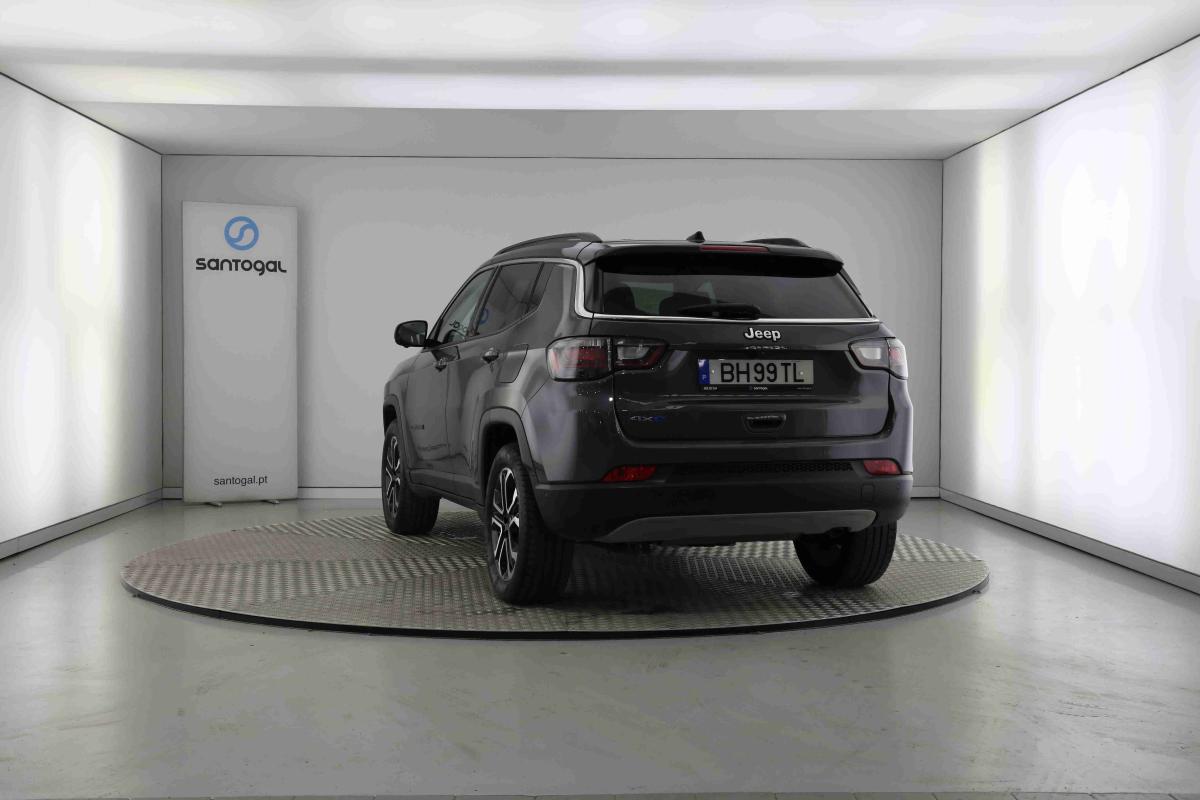 jeep-compass-2024-hibrido-1332cc