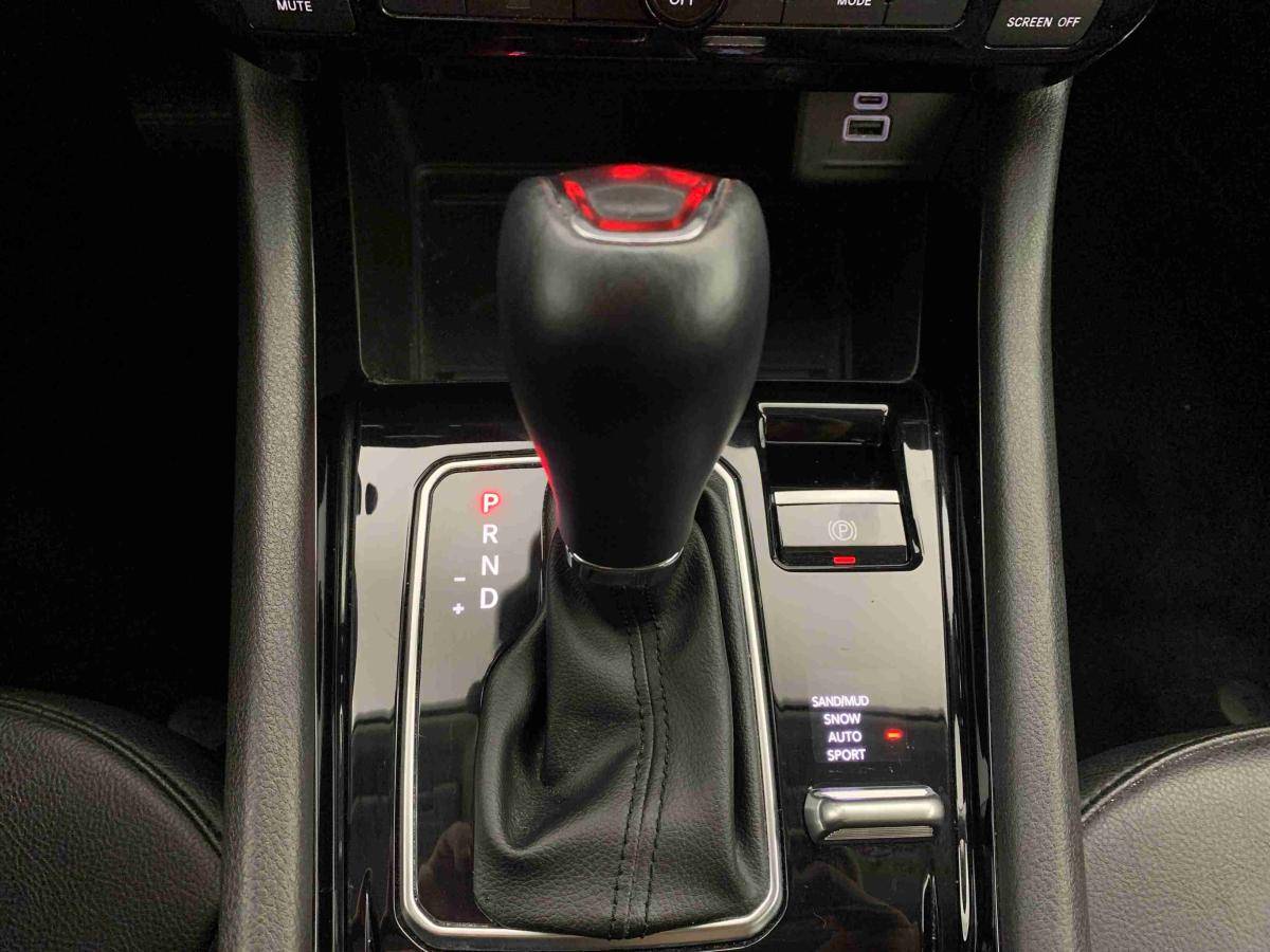 jeep-compass-2024-hibrido-1332cc