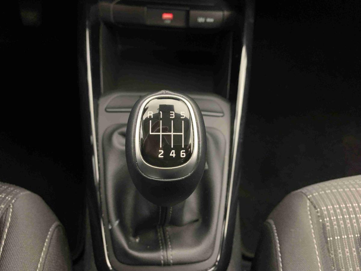 kia-stonic-2025-gasolina-998cc