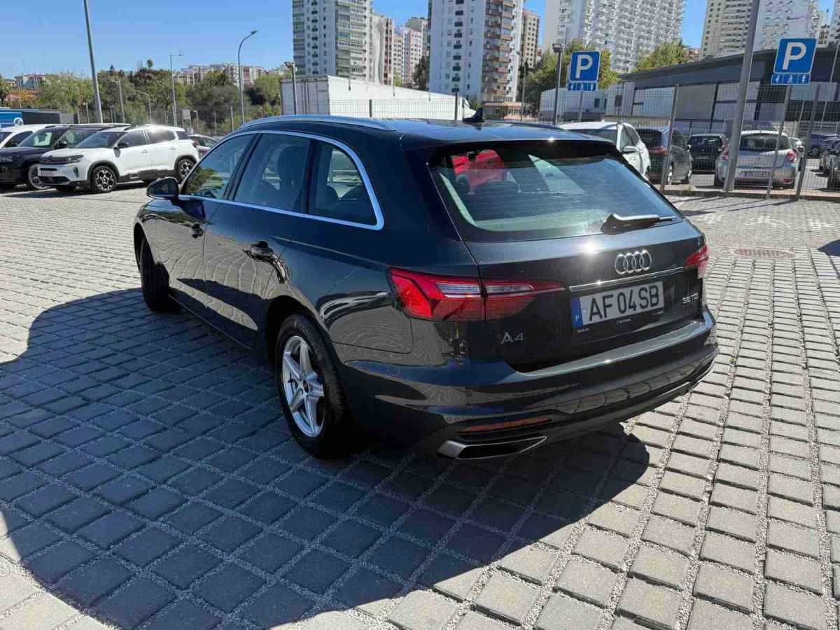 audi-a4-2021-diesel-1968cc