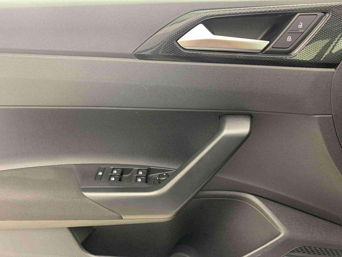 volkswagen-taigo-2025-gasolina-999cc