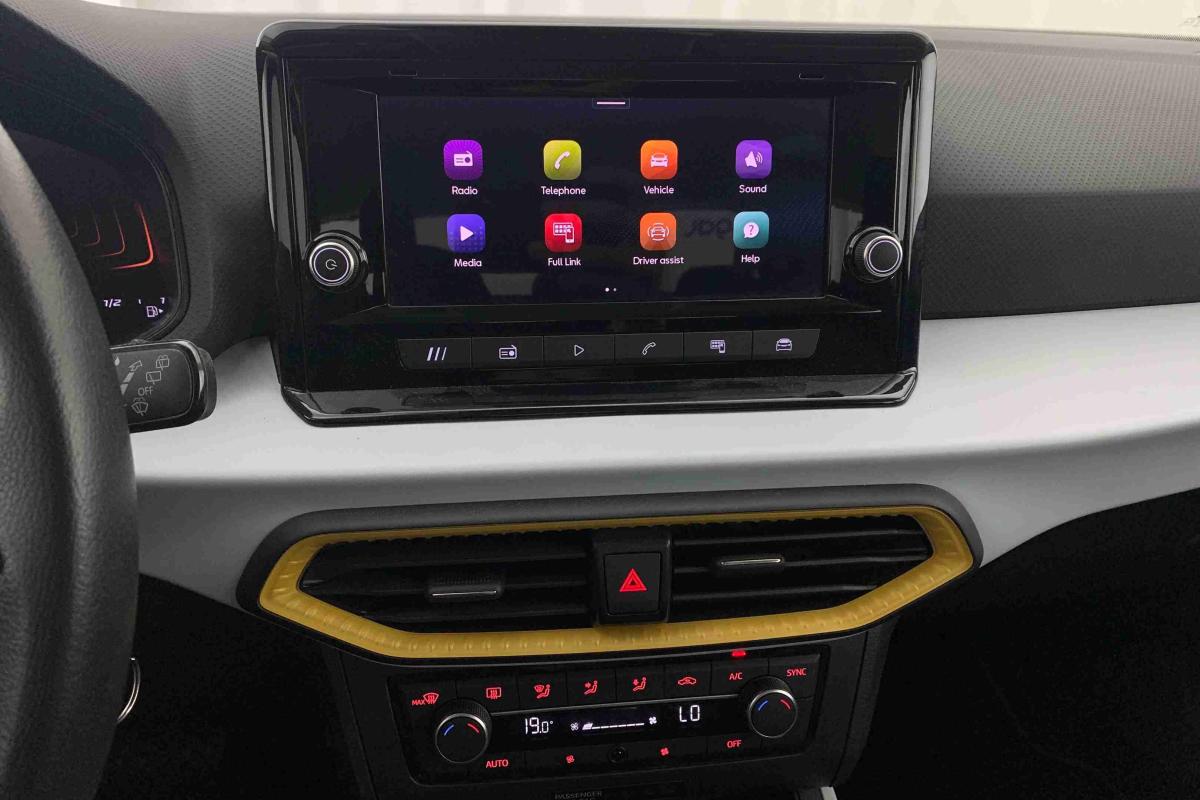 seat-arona-2025-gasolina-999cc