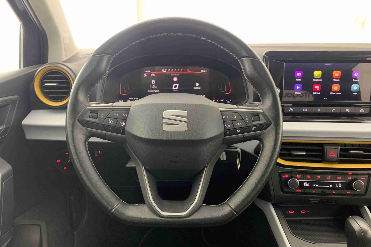 seat-arona-2025-gasolina-999cc