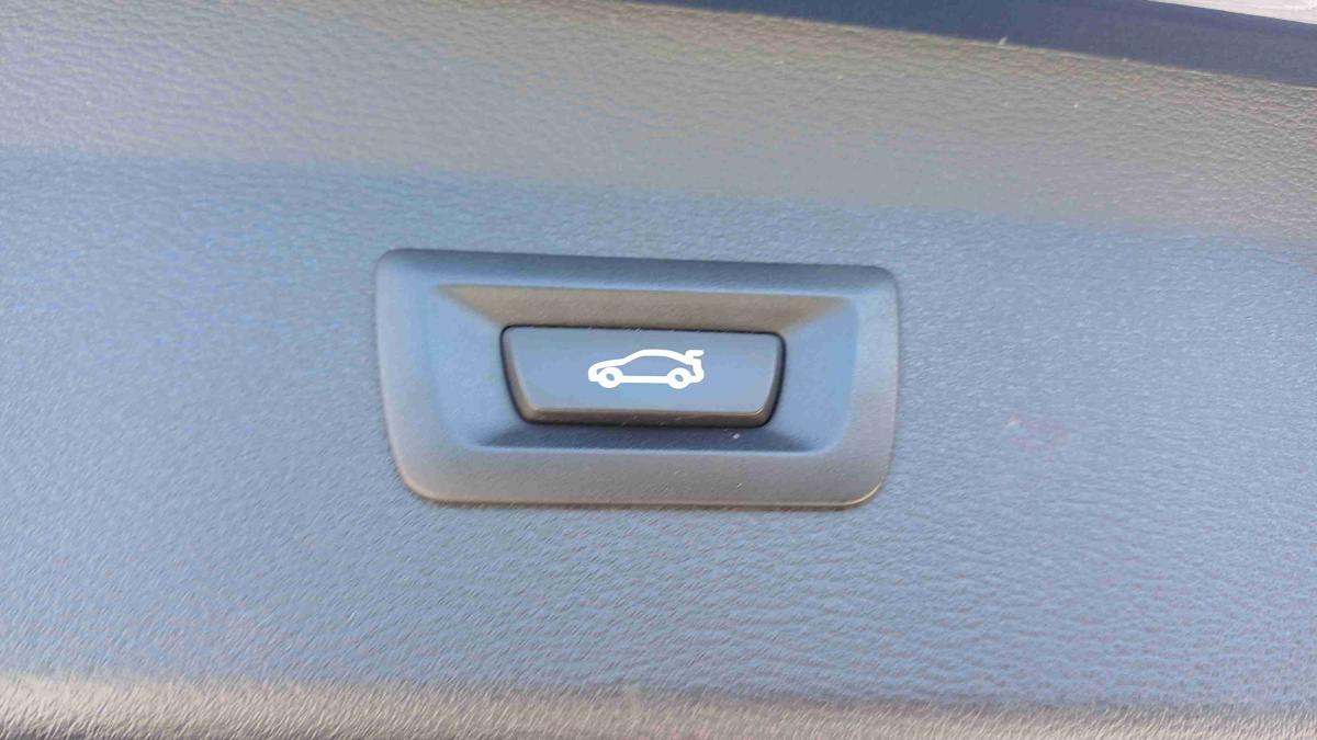 bmw-x1-2019-diesel-1496cc
