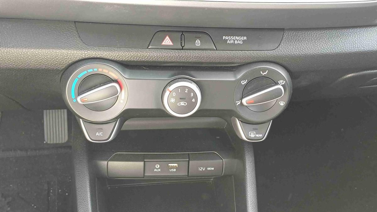 kia-stonic-2018-gasolina-998cc