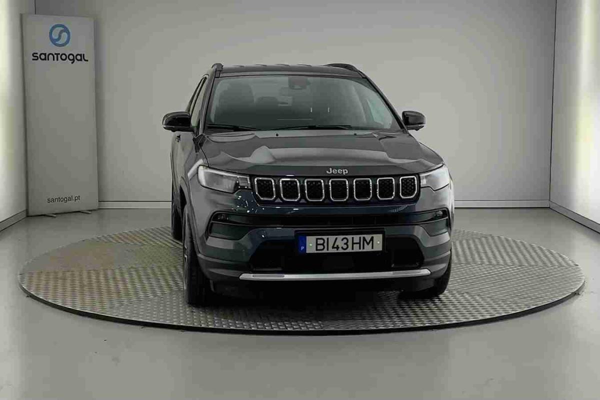 jeep-compass-2024-hibrido-1332cc