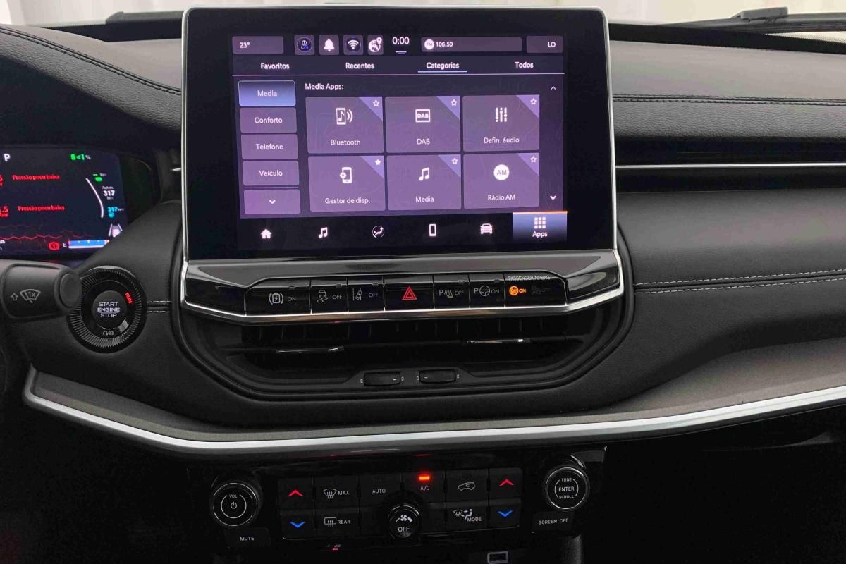 jeep-compass-2024-hibrido-1332cc