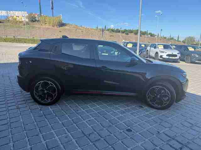 alfa-romeo-junior-2025-eletrico-0cc