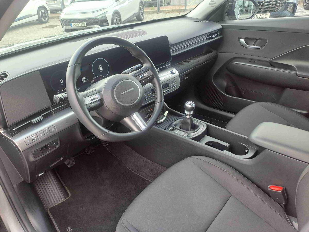 hyundai-kauai-2024-gasolina-998cc