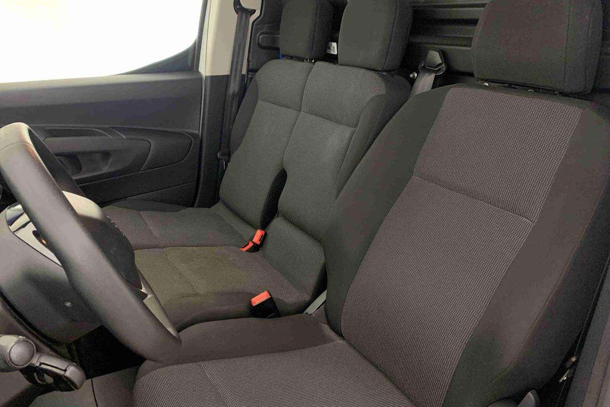peugeot-partner-2024-diesel-1499cc