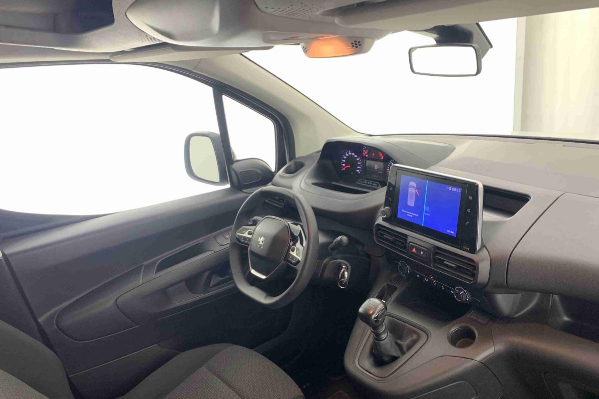 peugeot-partner-2024-diesel-1499cc