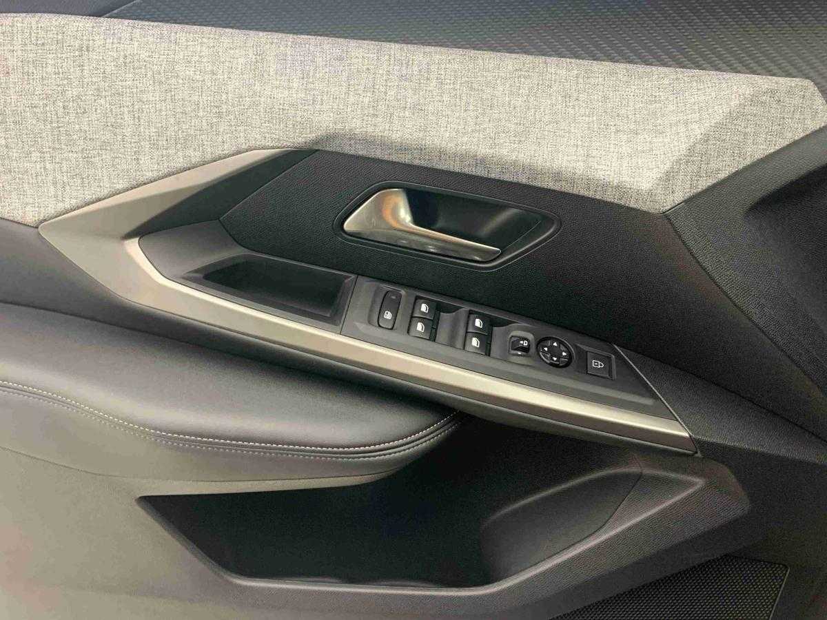 peugeot-3008-2025-gasolina-1199cc
