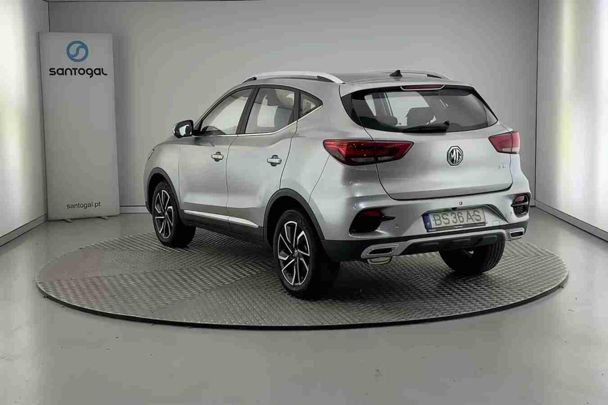 mg-ya-2025-gasolina-999cc