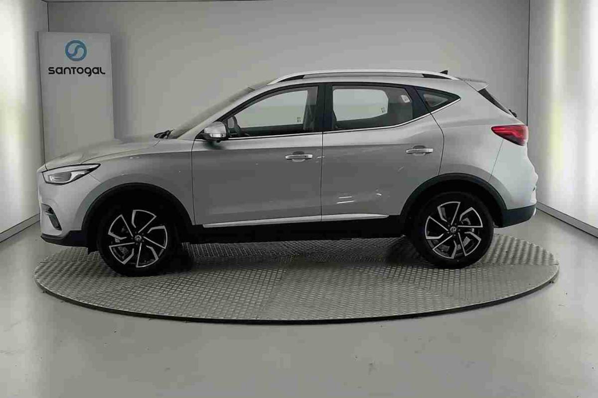 mg-ya-2025-gasolina-999cc