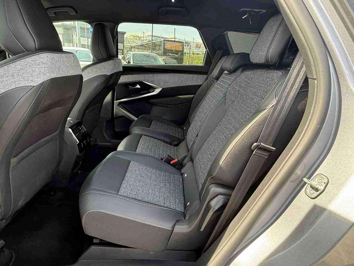peugeot-5008-2025-gasolina-1199cc