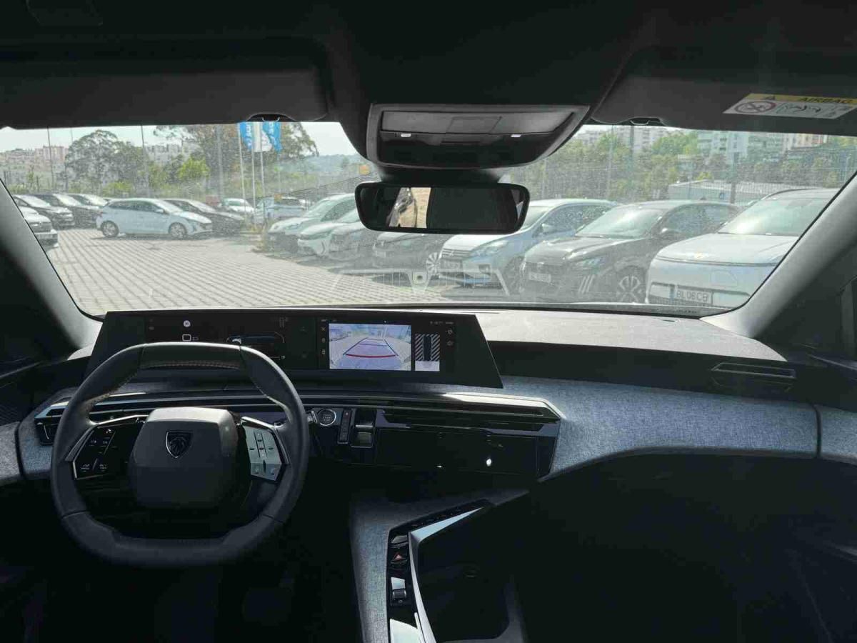 peugeot-5008-2025-gasolina-1199cc