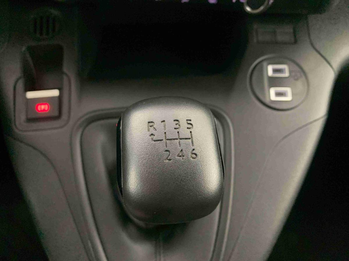 citroen-berlingo-2024-diesel-1499cc