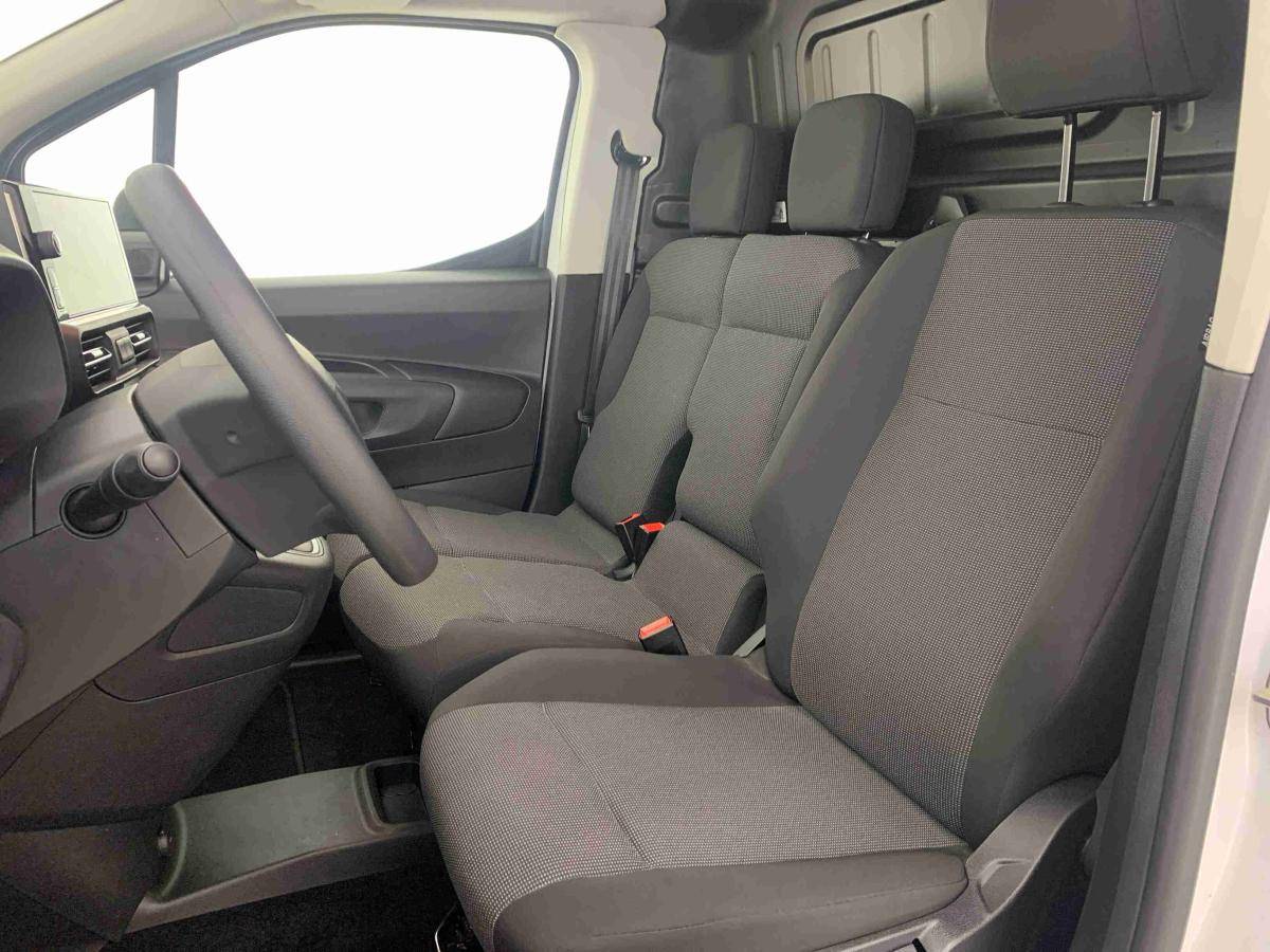 citroen-berlingo-2024-diesel-1499cc