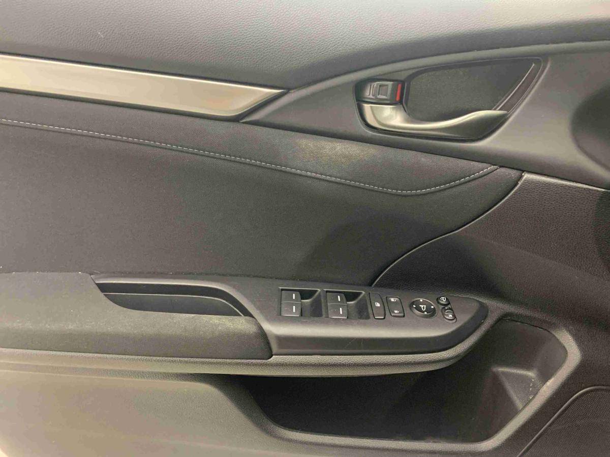 honda-civic-2017-gasolina-988cc