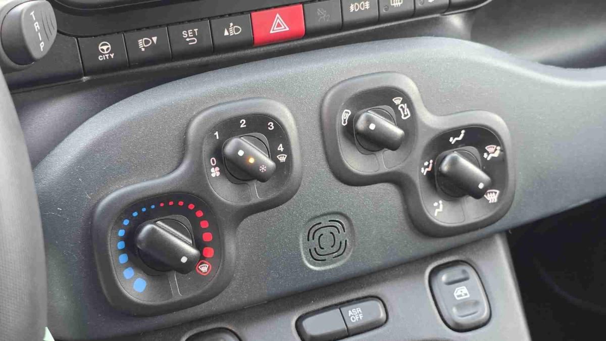 fiat-panda-2024-gasolina-999cc