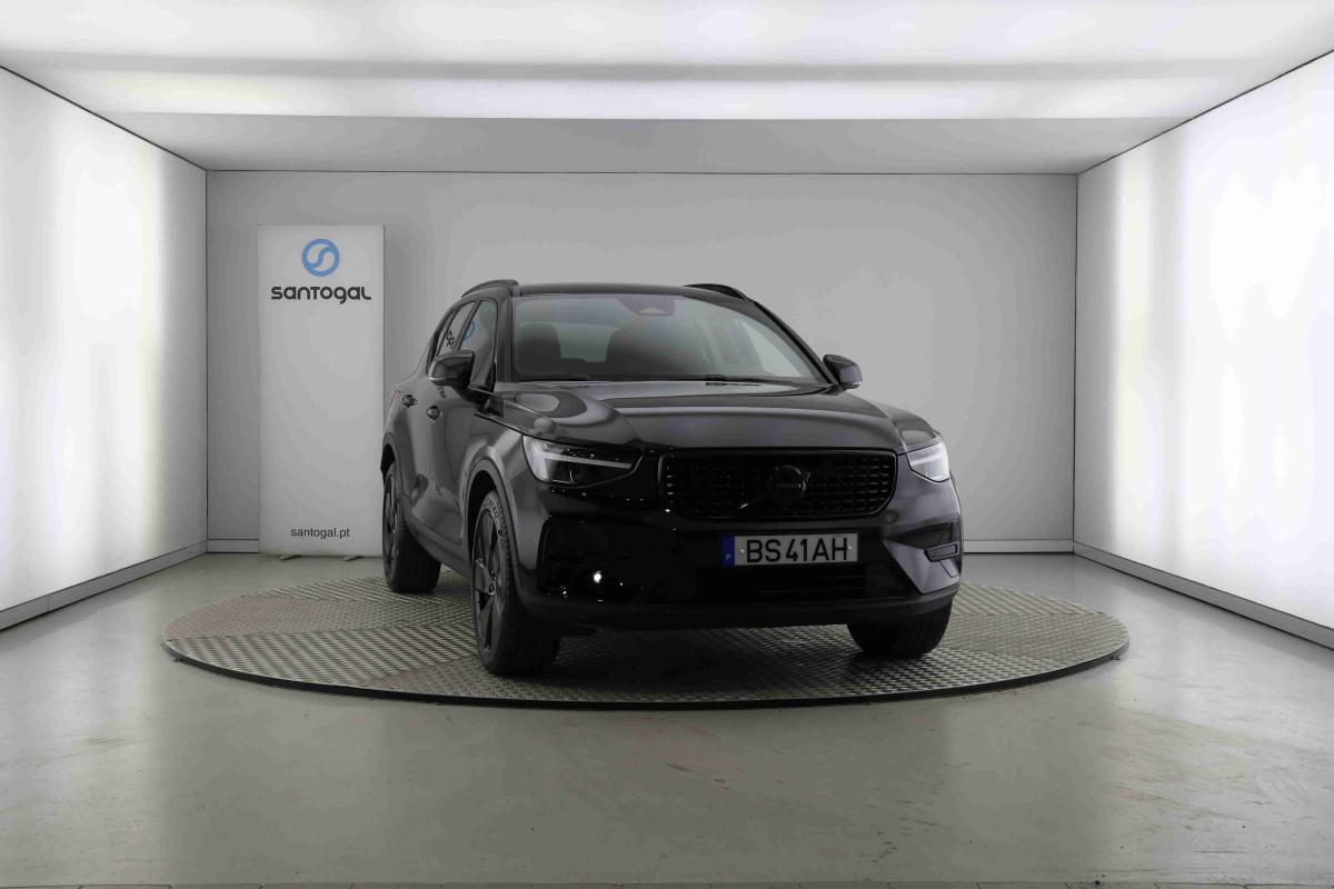 volvo-xc40-2025-gasolina-1969cc