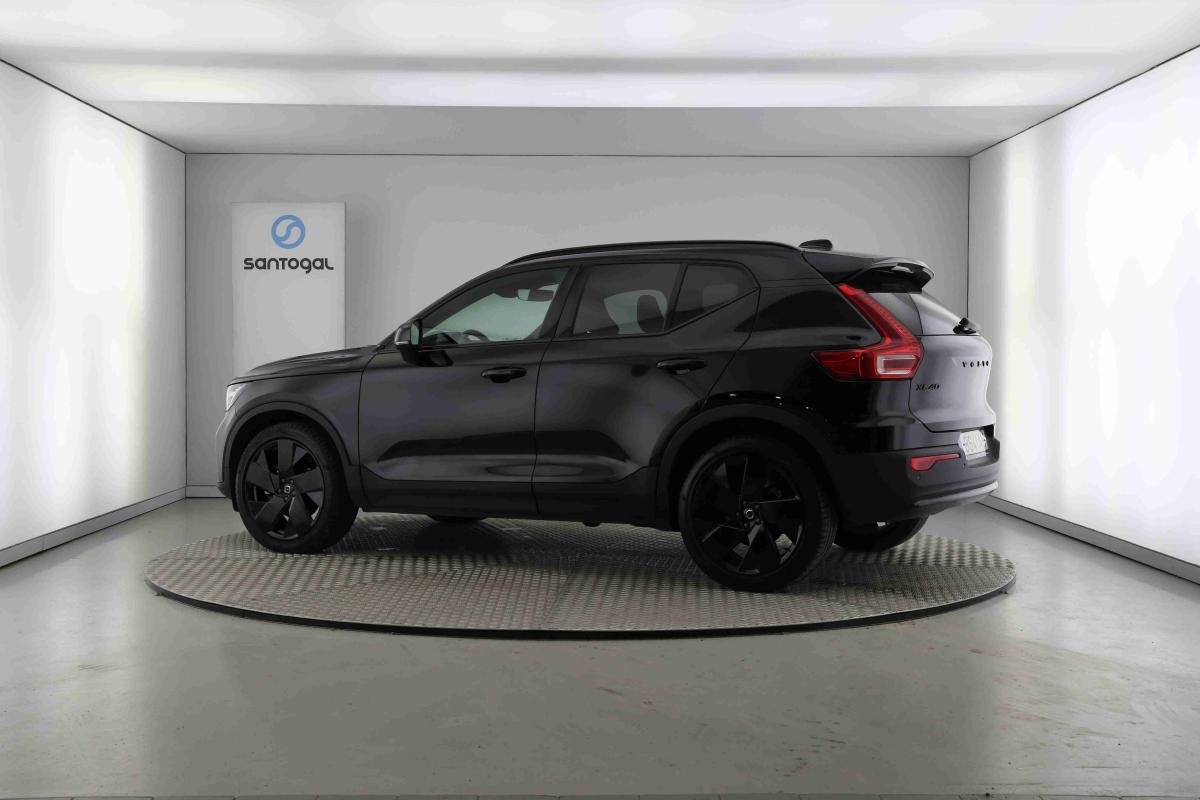 volvo-xc40-2025-gasolina-1969cc